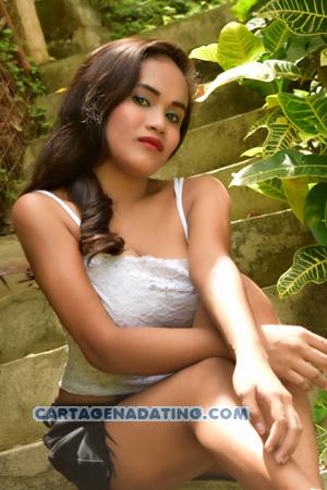 163256 - Joanah Claire Age: 28 - Philippines